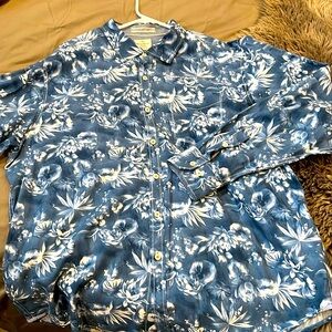 Tommy Bahama long sleeve button up